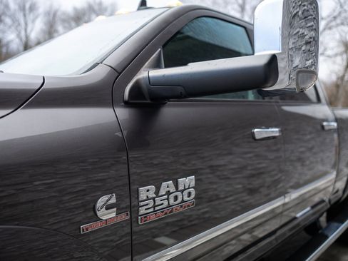Used 2016 RAM 2500 Laramie image 24