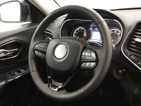 Used 2023 Jeep Cherokee Altitude Lux AWD/4WD image 32