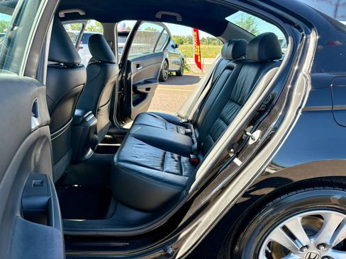 Used 2011 Honda Accord SE image 18