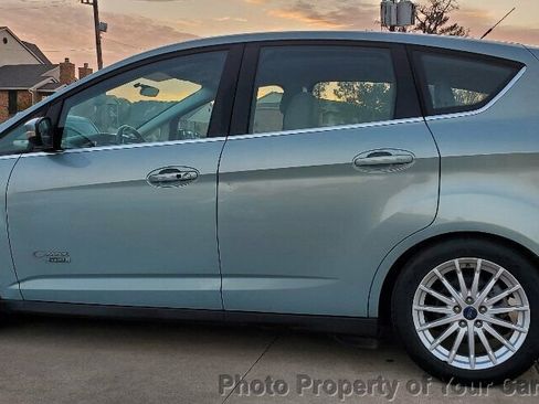 Used 2014 Ford C-MAX Energi SEL w/ Equipment Group 302A image 20