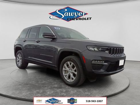 Used 2022 Jeep Grand Cherokee Limited AWD/4WD image 7