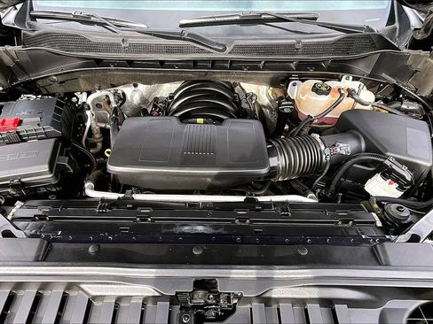 Used 2023 Chevrolet Silverado 1500 ZR2 w/ Technology Package image 10