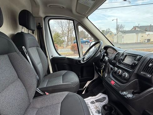 Used 2017 RAM ProMaster 1500 image 8