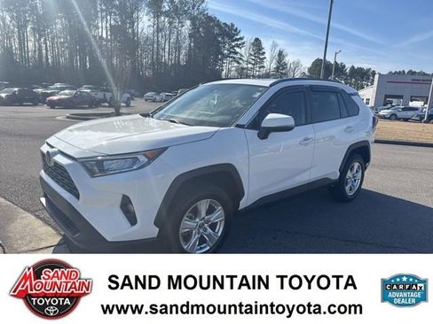 Used 2021 Toyota RAV4 XLE image 5