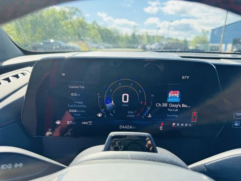 Used 2024 Chevrolet Traverse RS w/ LPO, Floor Liner Package image 28