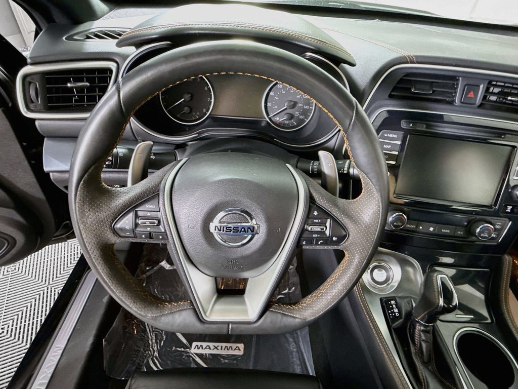 Certified 2022 Nissan Maxima SR w/ Sport Mat Group FWD image 23