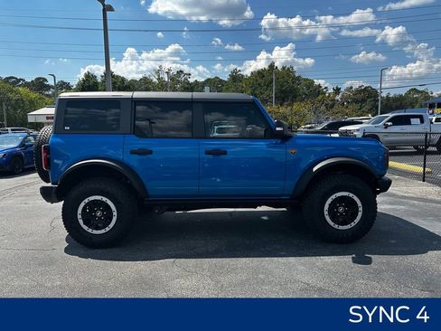 New 2025 Ford Bronco Badlands image 7