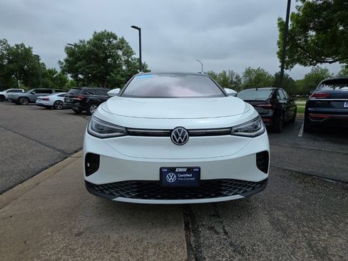 Certified 2023 Volkswagen ID.4 Pro S Plus AWD/4WD image 9
