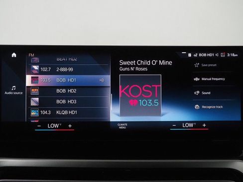 Used 2023 BMW i4 eDrive35 w/ Premium Package image 36