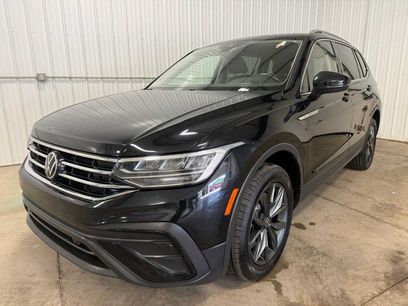 Used 2022 Volkswagen Tiguan SE