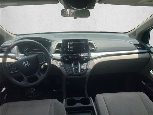 Used 2024 Honda Odyssey EX image 9