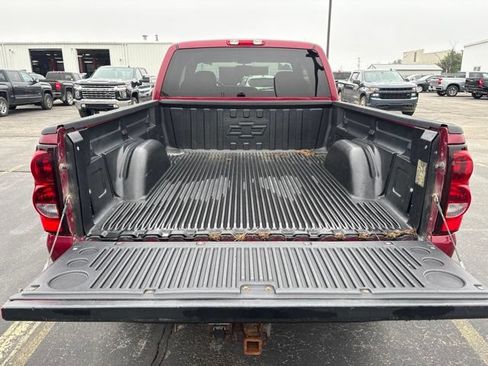 Used 2004 Chevrolet Silverado 2500 LS w/ Snow Plow Prep Package AWD/4WD image 5