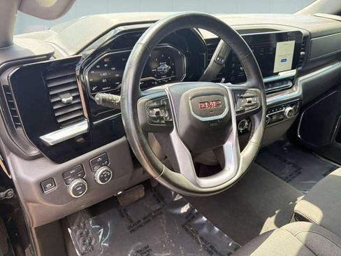 Used 2024 GMC Sierra 1500 Elevation AWD/4WD image 10