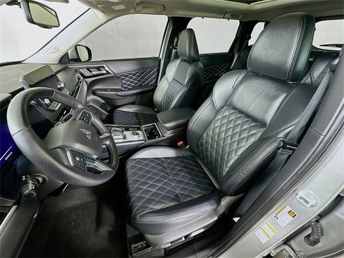 Used 2023 Mitsubishi Outlander SEL image 31