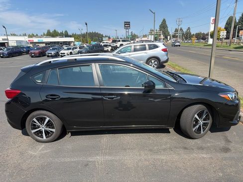 Used 2020 Subaru Impreza 2.0i Premium w/ Popular Package #2 AWD/4WD image 2