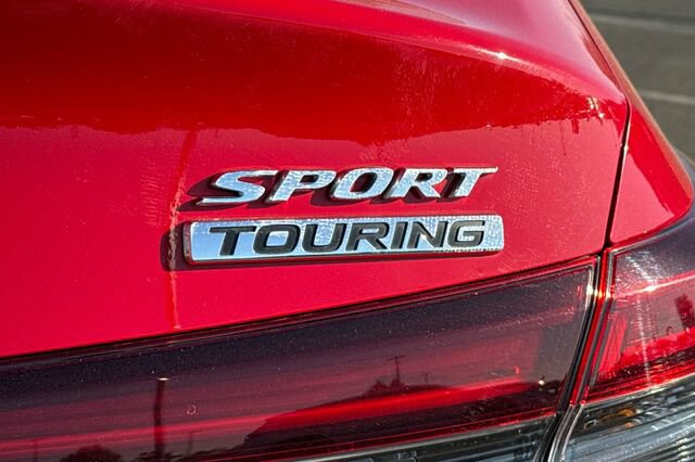 Certified 2025 Honda Civic Sport Touring image 25