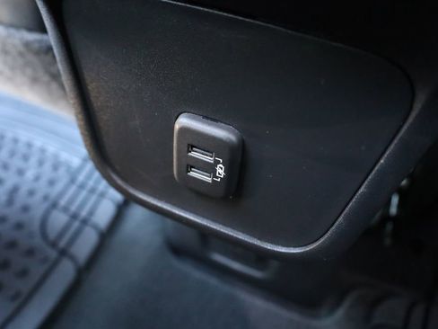 Used 2020 GMC Terrain SLT image 32