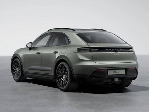 New 2025 Porsche Macan Electric image 3