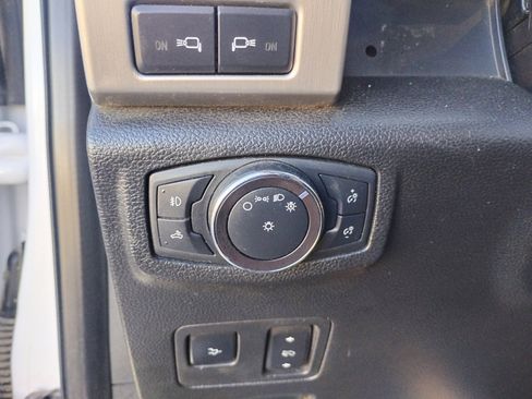 Used 2019 Ford F350 Platinum w/ Platinum Ultimate Package image 23