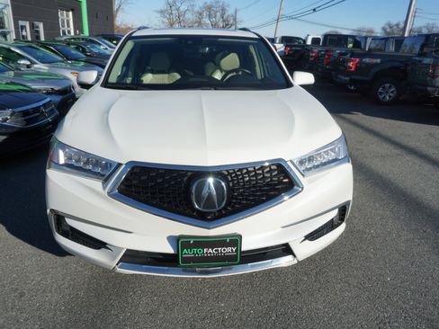 Used 2019 Acura MDX SH-AWD w/ Advance Package image 2