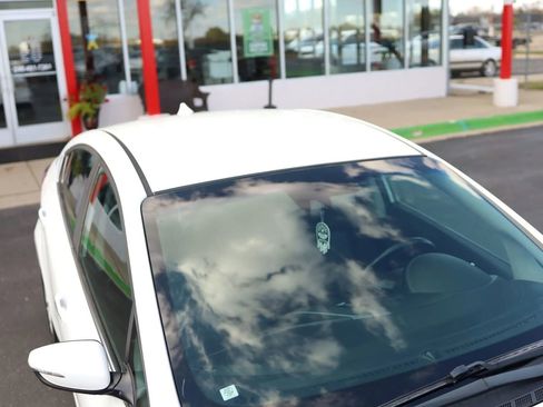 Used 2017 Kia Forte S w/ S Technology Package image 50