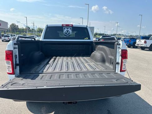 Used 2023 RAM 2500 Big Horn w/ Level 1 Equipment Group AWD/4WD image 8