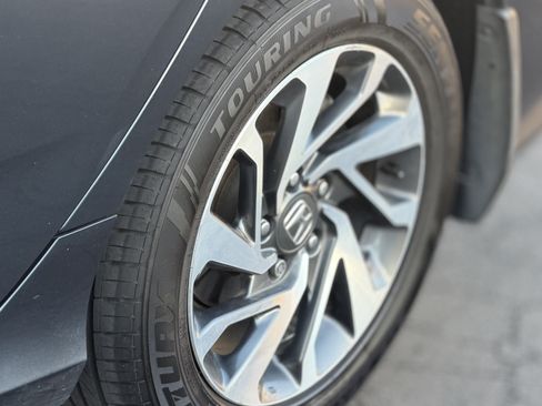 Used 2016 Honda Civic EX image 11