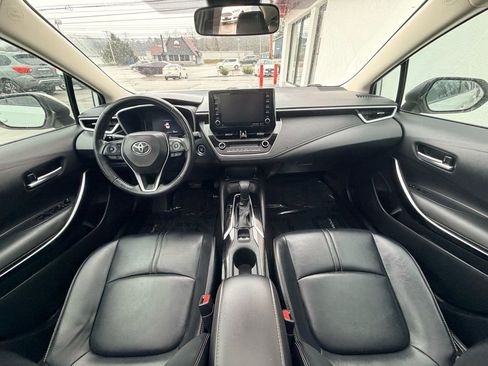 Used 2022 Toyota Corolla XLE image 18