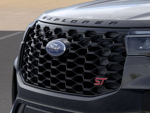 New 2026 Ford Explorer ST image 17