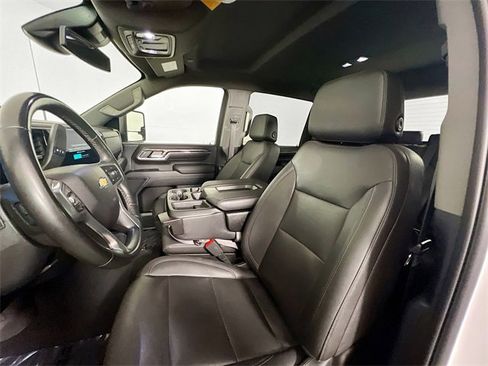 Used 2024 Chevrolet Silverado 2500 LTZ image 20
