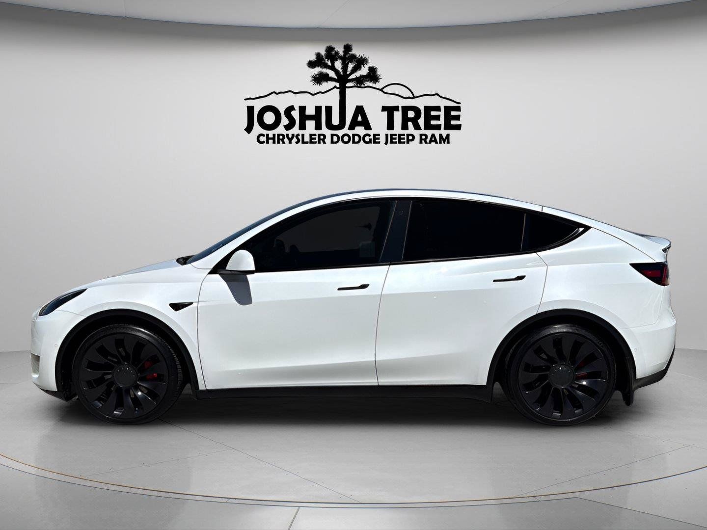 Used 2022 Tesla Model Y Performance AWD/4WD image 4