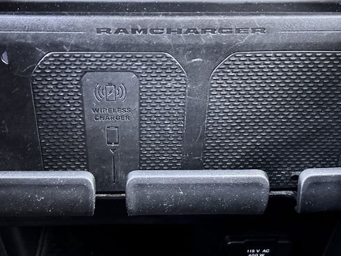 Certified 2022 RAM 1500 Limited image 39