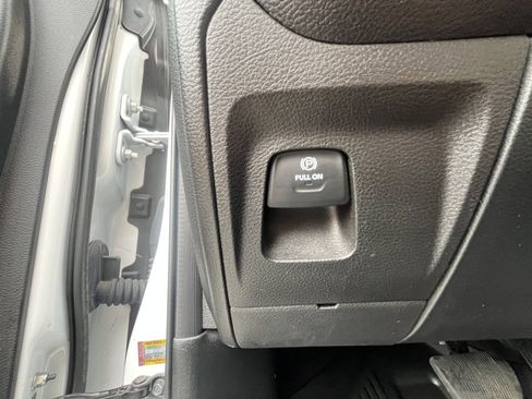 Used 2020 RAM 1500 Rebel AWD/4WD image 24