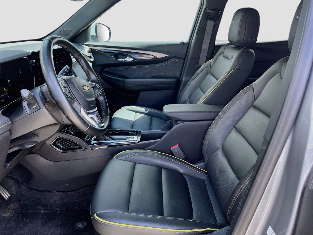 Used 2024 Chevrolet TrailBlazer ACTIV w/ Convenience Package FWD image 21