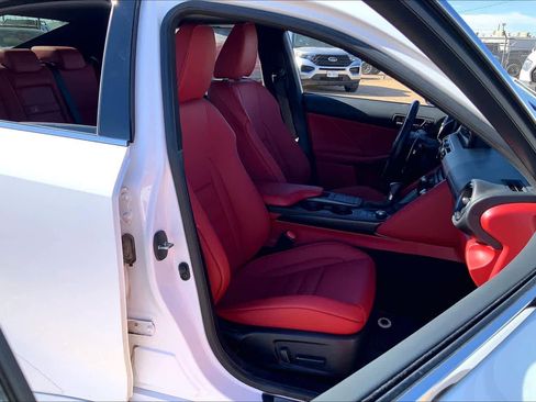 Used 2023 Lexus IS 350 F Sport image 9