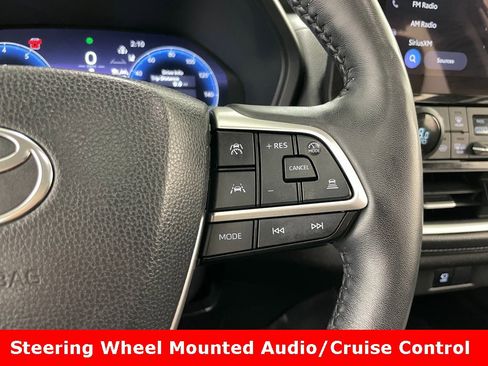 Used 2024 Toyota Grand Highlander XLE image 34