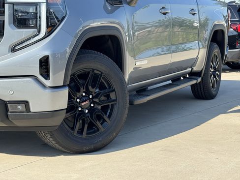 New 2026 GMC Sierra 1500 Elevation w/ Preferred Package RWD image 12