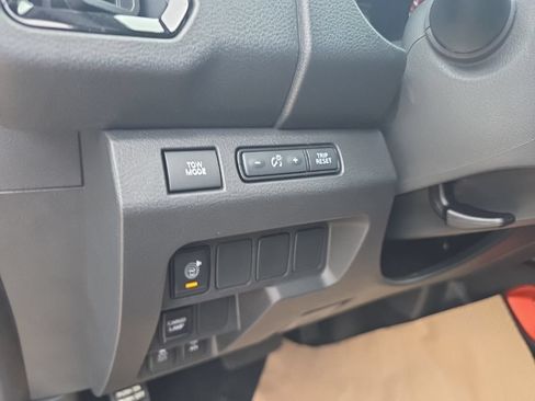 New 2026 Nissan Frontier PRO-4X AWD/4WD image 19