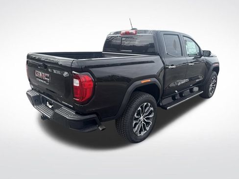 New 2026 GMC Canyon Denali image 5