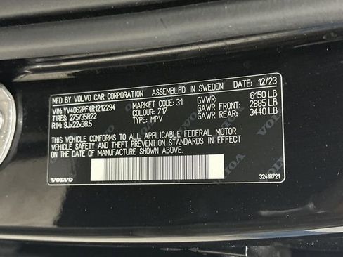 Used 2024 Volvo XC90 B6 Ultimate w/ Lounge Package image 41