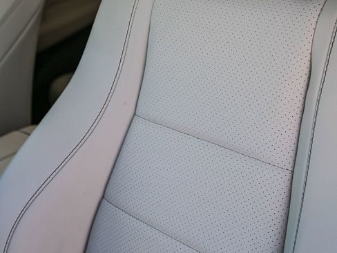 Used 2024 Mercedes-Benz GLE 350 4MATIC image 26