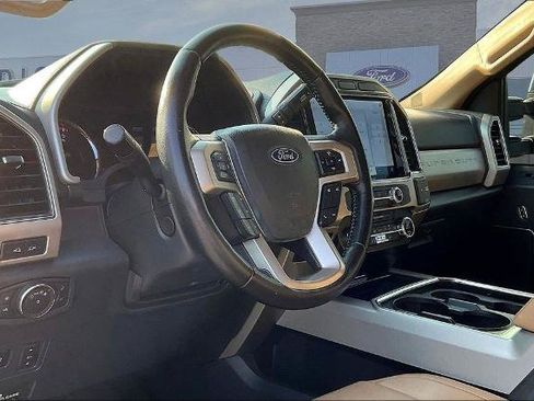 Certified 2022 Ford F250 Lariat w/ Lariat Ultimate Package AWD/4WD image 21