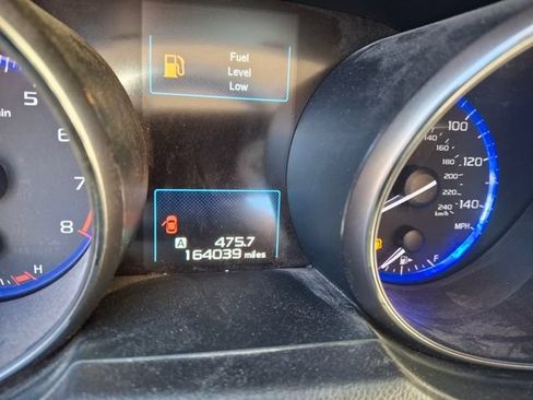 Used 2016 Subaru Legacy 2.5i Premium AWD/4WD image 3