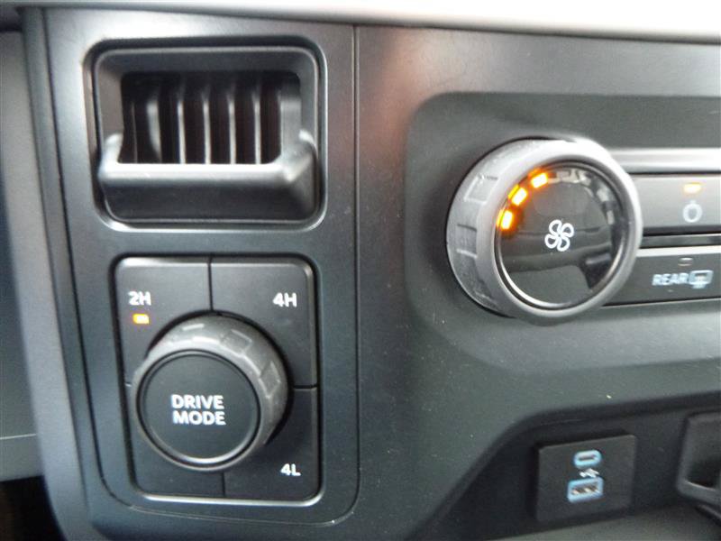 Used 2022 Ford F150 XLT AWD/4WD image 18