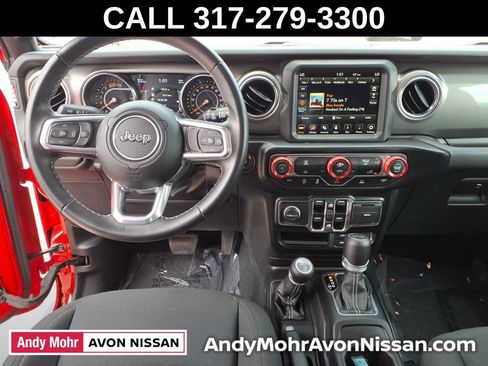 Used 2021 Jeep Wrangler Unlimited Sahara w/ Uconnect 4C Nav & Sound Group AWD/4WD image 31