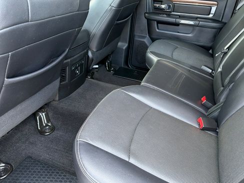 Used 2017 RAM 2500 Laramie w/ Convenience Group image 12