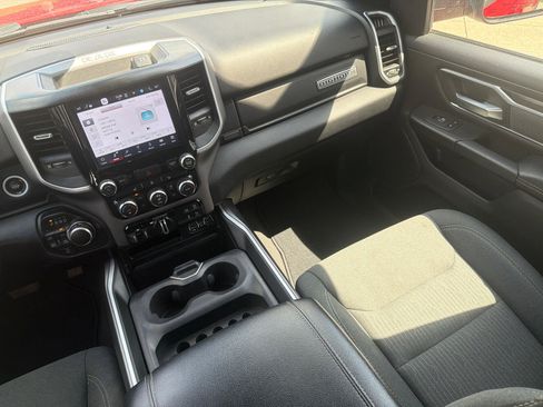 Used 2022 RAM 1500 Big Horn AWD/4WD image 24