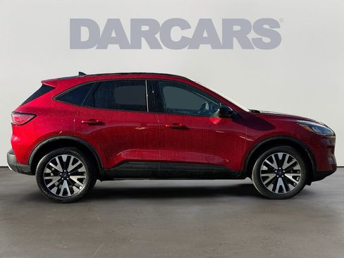 Used 2020 Ford Escape SE Sport image 8