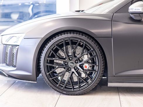 Used 2017 Audi R8 V10 plus image 8