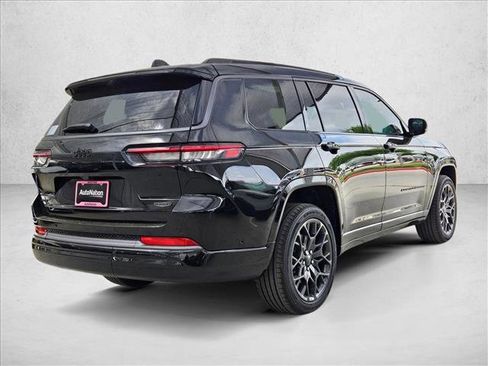 New 2026 Jeep Grand Cherokee L Summit image 2